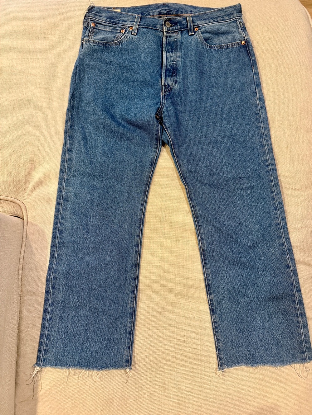 Levi's 501 Straight Men's Jeans -  Blue Denim for Women too